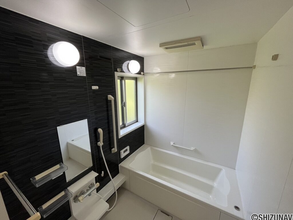 【仲介手数料不要】長泉町上土狩　二世帯住宅　長泉町立長泉小・長泉町立北中学校の画像