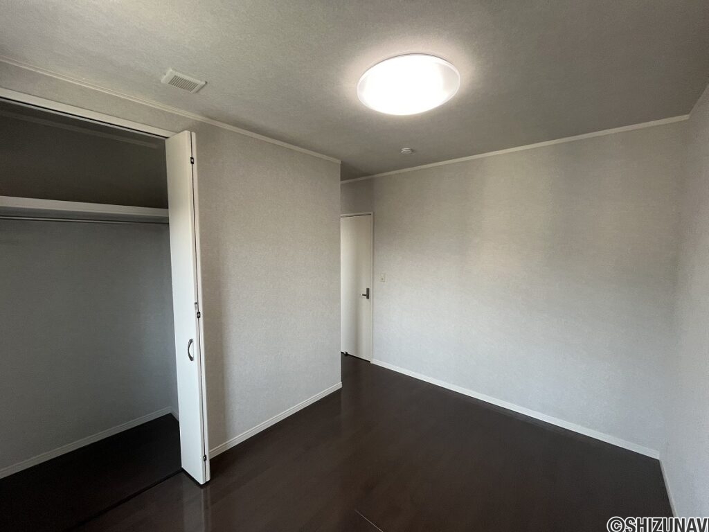 【仲介手数料不要】長泉町上土狩　二世帯住宅　長泉町立長泉小・長泉町立北中学校の画像