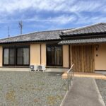 浜松市中央区下江町　中古住宅　バリアフリー平屋　4DK　敷地広々150坪超　線引き前宅地　即案内可能の画像