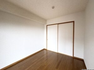ベルメゾン豊田　10階　4LDKの画像