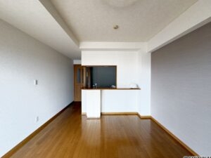 ベルメゾン豊田　10階　4LDKの画像