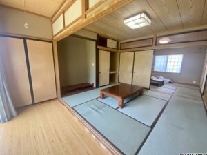 藤枝市青南町2丁目 　中古住宅　セキスイハイム施工