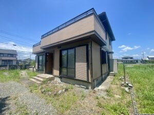 藤枝市青南町2丁目 　中古住宅　セキスイハイム施工