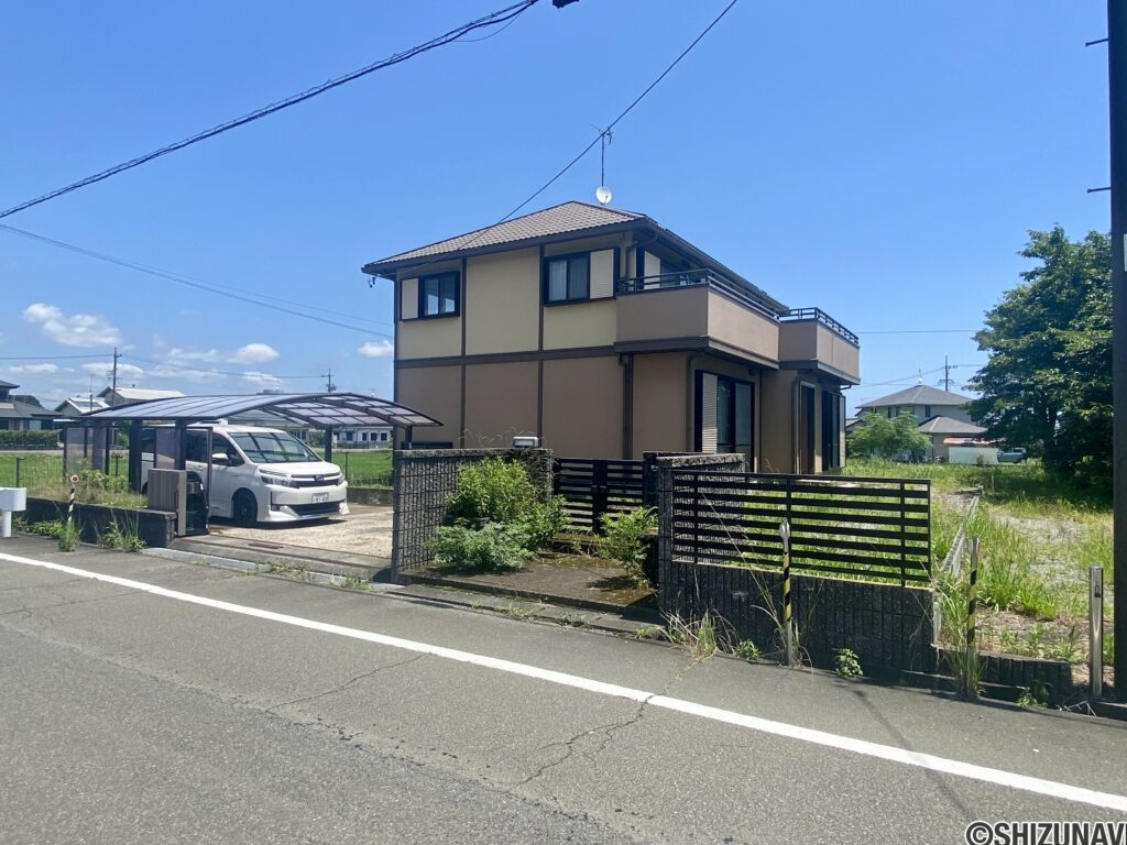 藤枝市青南町2丁目 　中古住宅　セキスイハイム施工