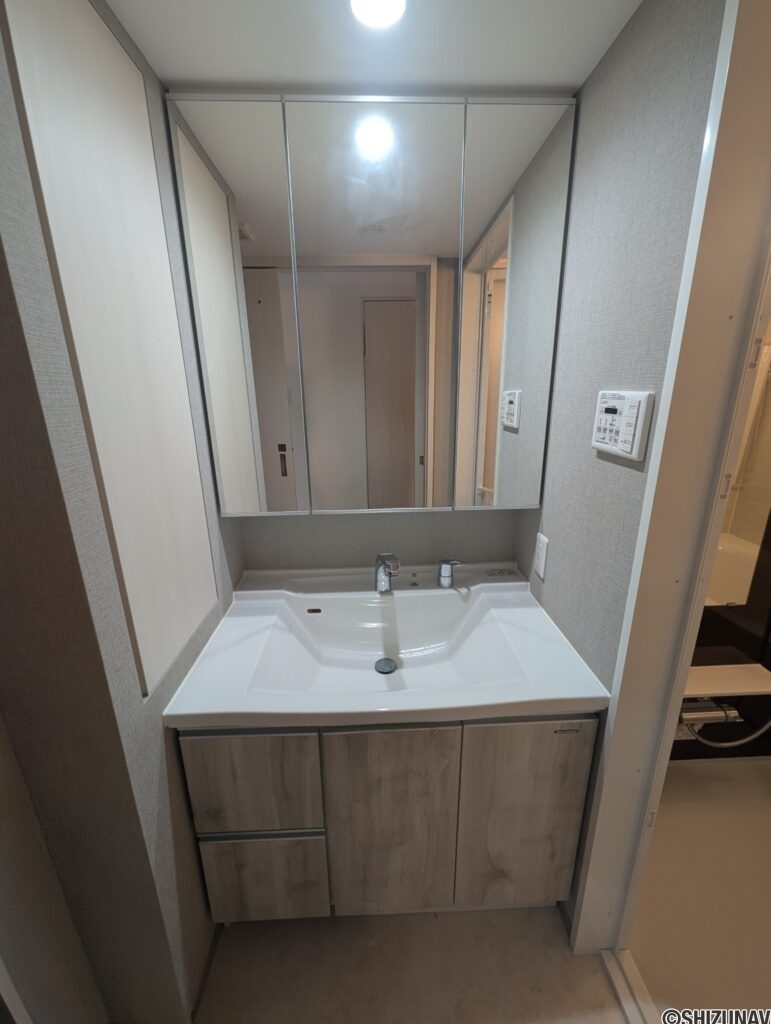 プレシス静岡七間町　4階角部屋　の画像
