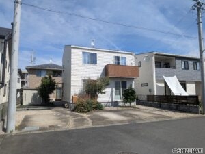浜松市浜名区西美薗　中古住宅の物件画像