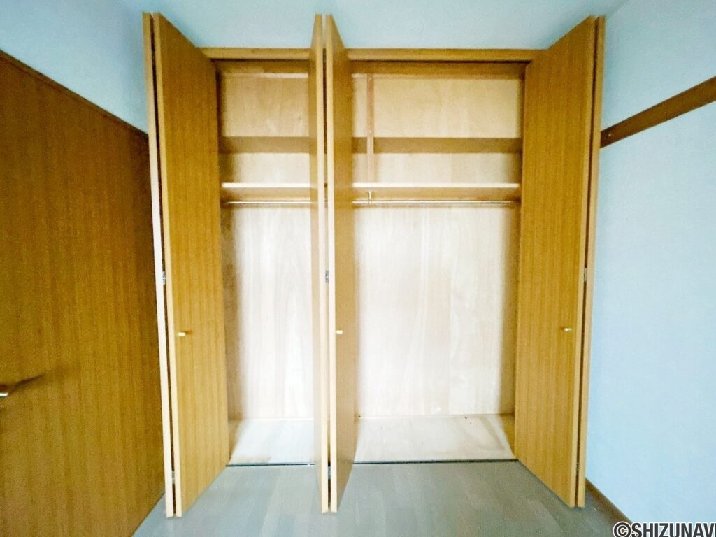 洋室収納