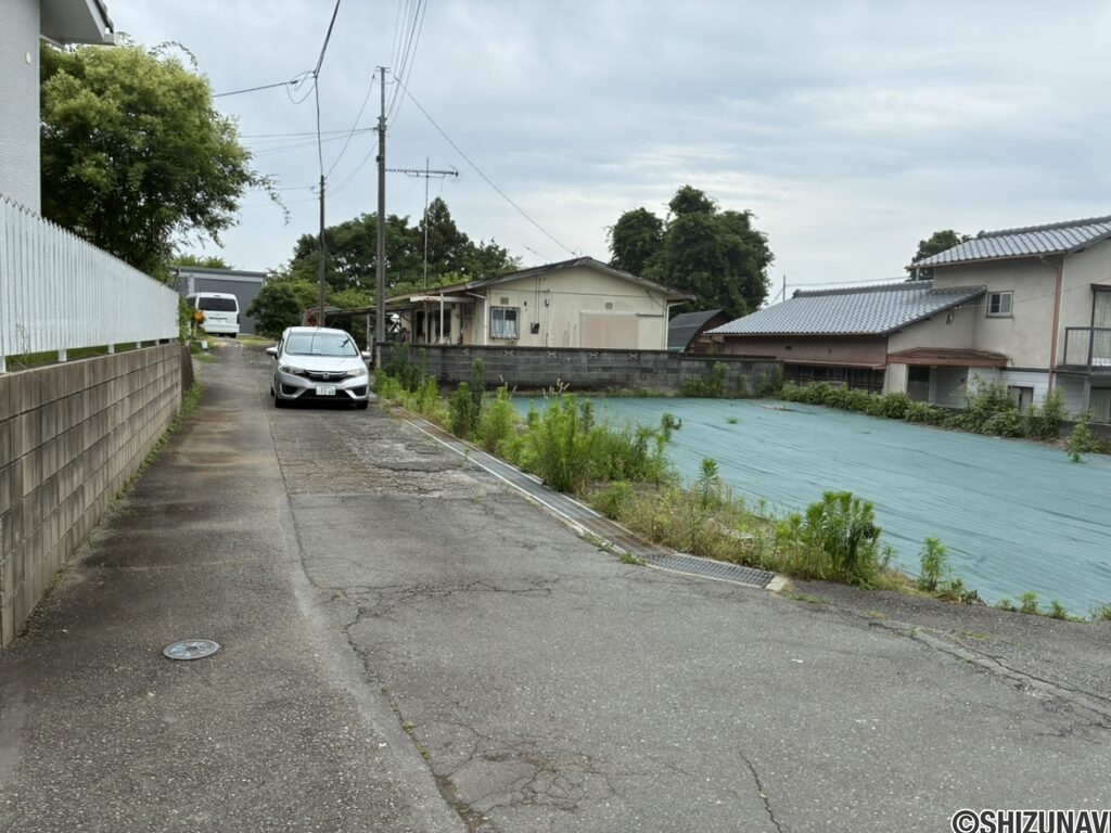 小泉外観3