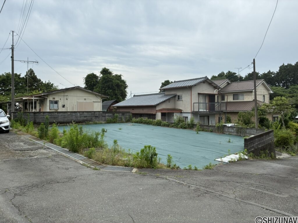 小泉外観1