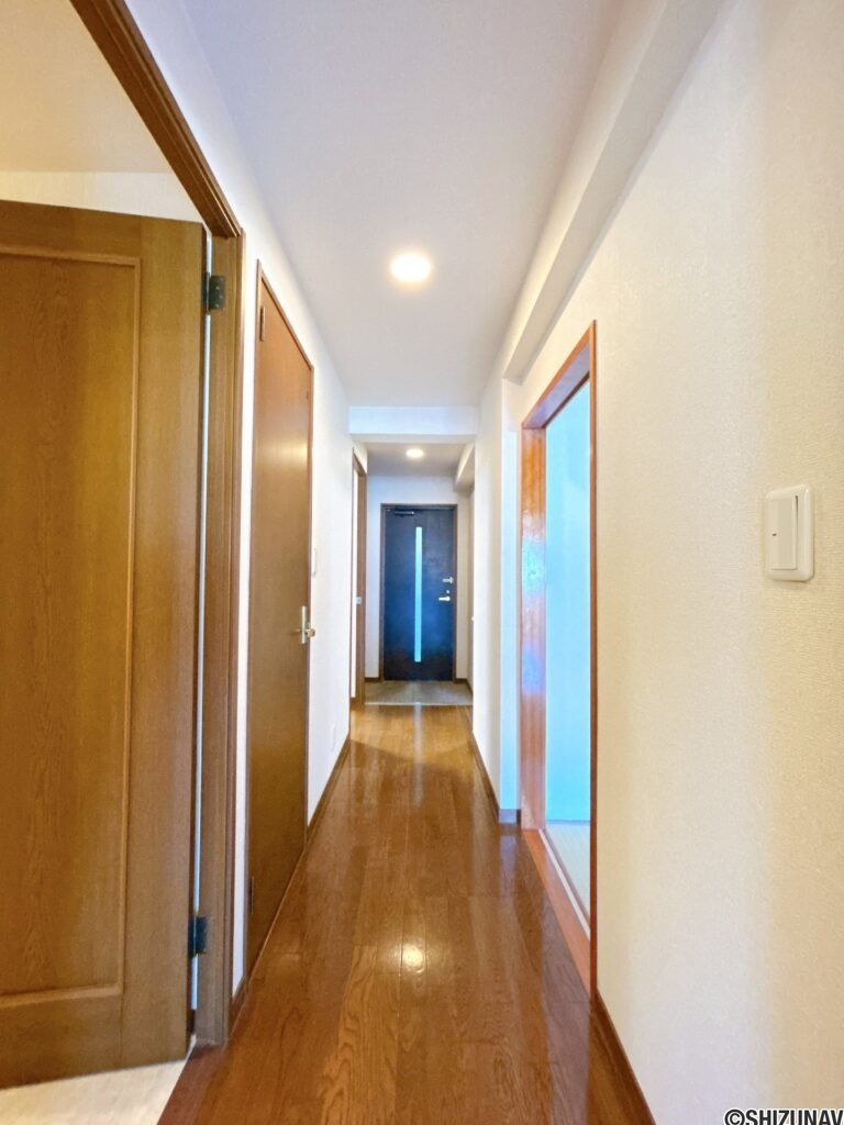 【廊下】