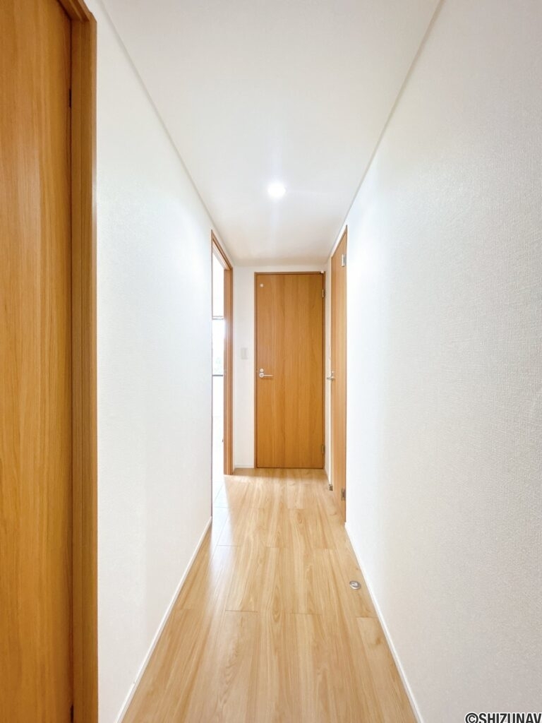 【廊下】