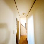 【1階廊下】
