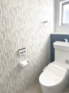 芳川町　中古住宅の画像