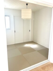 芳川町　中古住宅の画像