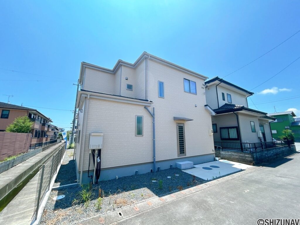 建物裏側