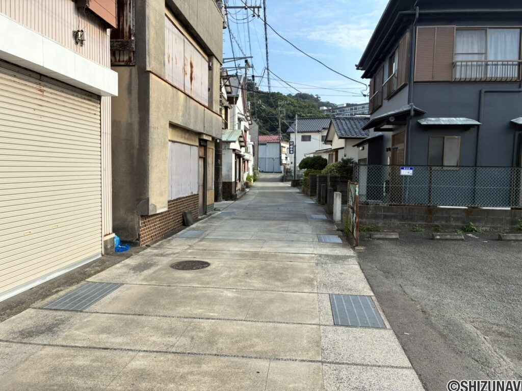 下田市土地　駐車場