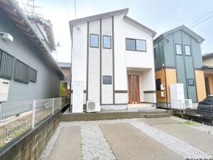 【リフォーム済】袋井市泉町1丁目　4LDKの物件画像