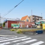 現地（前面道路から）