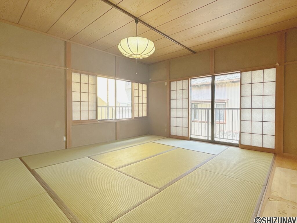 葵区川合　2階和室　10帖