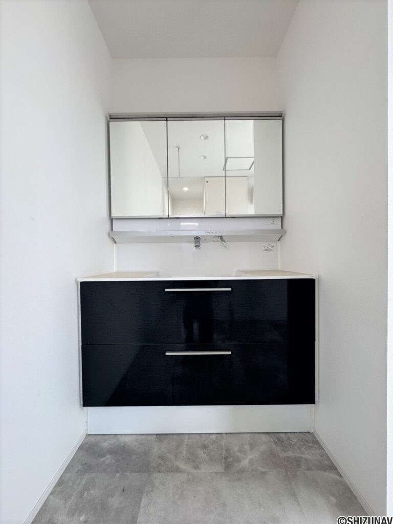 島田市川根町家山　オール電化　築浅中古住宅の画像