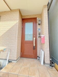 葵区瀬名川　玄関