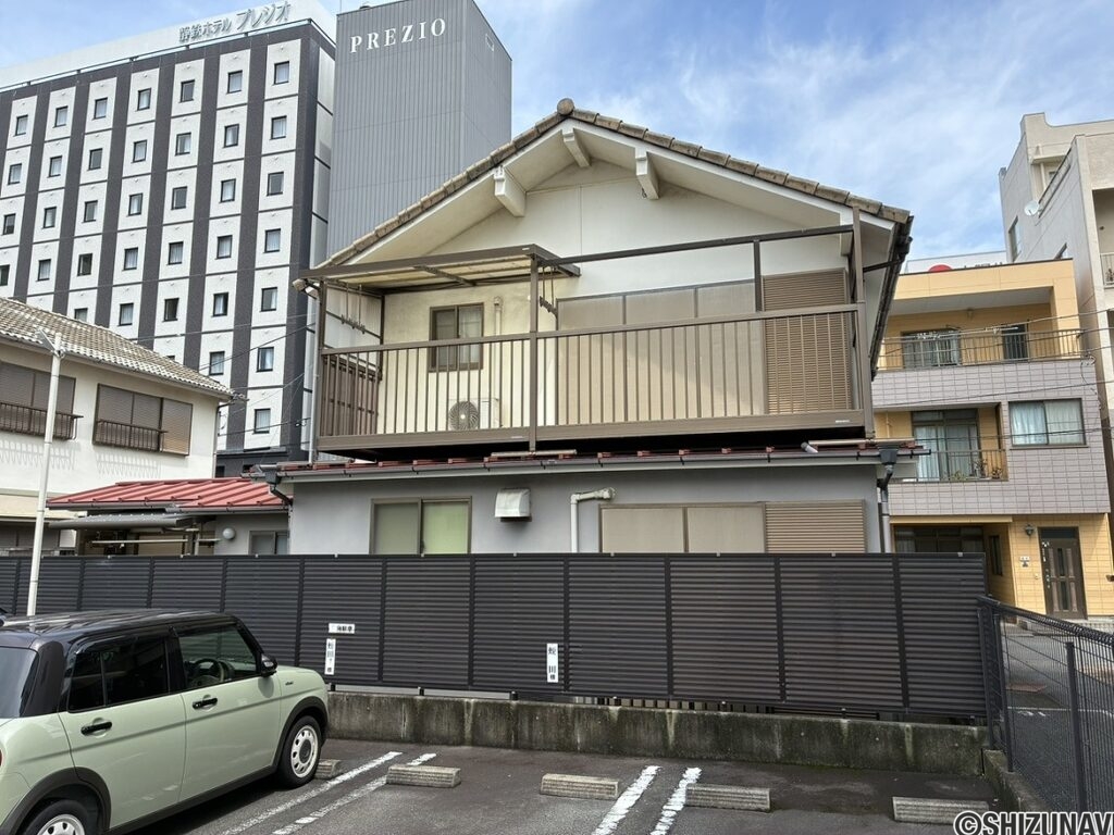 沼津市高島町　中古住宅　外観