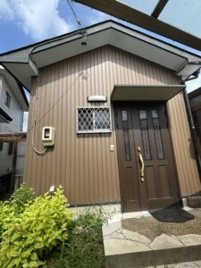 2階建て玄関