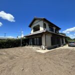 【リフォーム予定/外観/別角度】122坪のゆとりある敷地です。