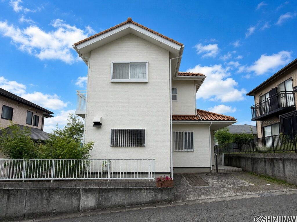 三島市錦が丘　中古住宅
