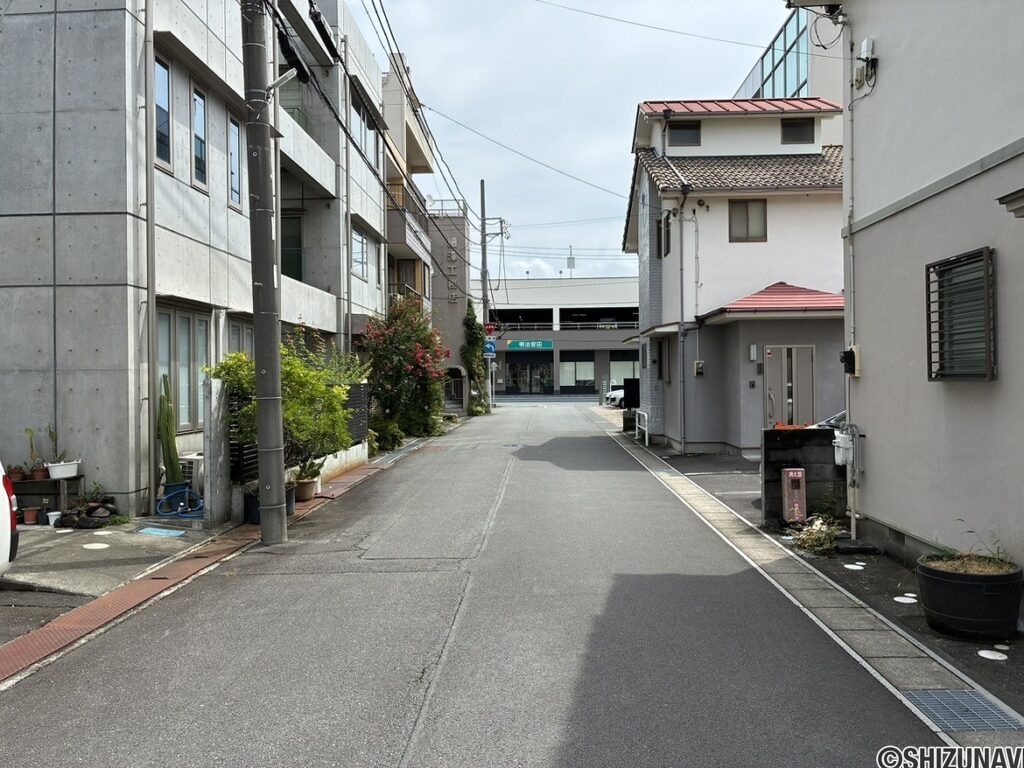 沼津市高島町　中古住宅　外観