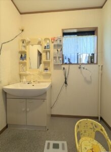 島田市ばらの丘一丁目　中古住宅の画像