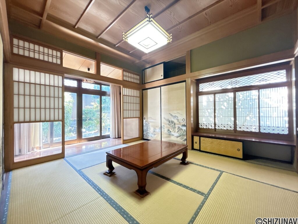 【1階和室8帖】