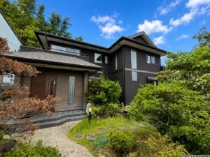 伊豆の国市長岡　中古戸建　6LDKの物件画像