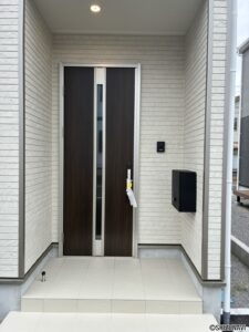 玄関外正面