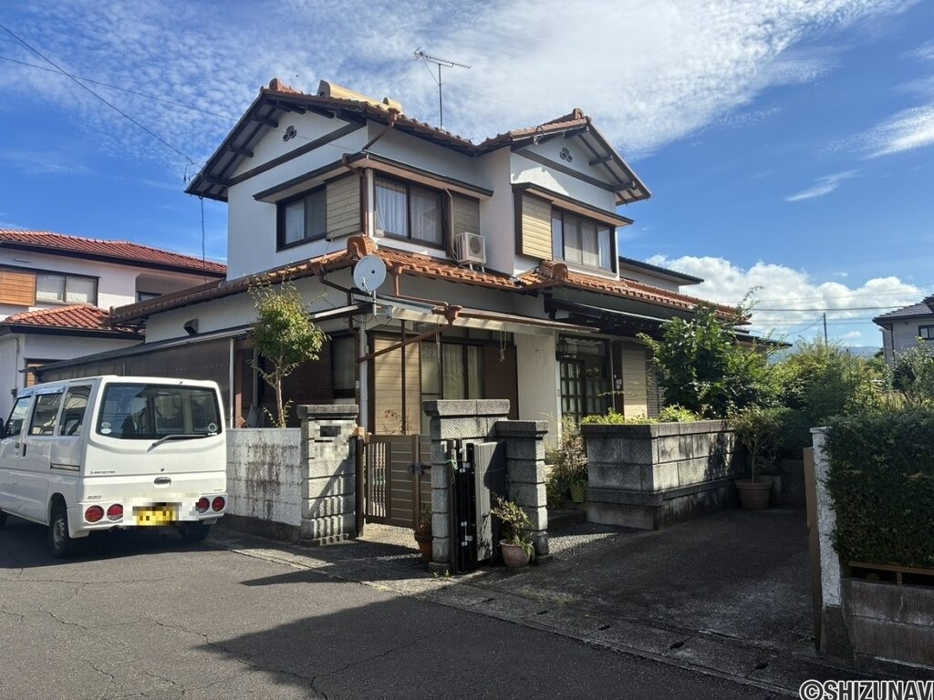 JR身延線「源道寺駅」徒歩約2分！南西向き約62坪の整形地です！の画像