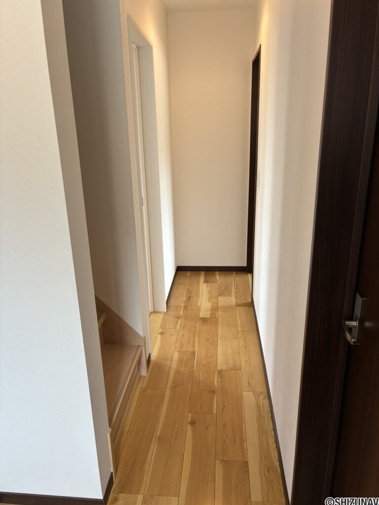 1階廊下