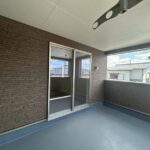 2階 バルコニーの写真です。大人気の南向きバルコニーです！
