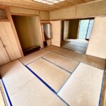 リビング横の和室の別角度のお写真です。