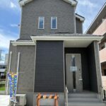 正面から見た外観です。