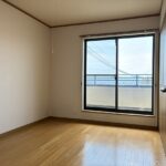 洋室（2階中部屋）