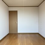 洋室（2階中部屋）