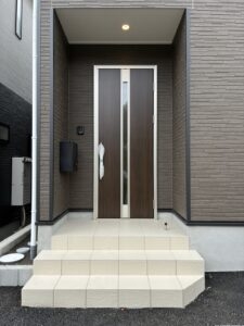沼津市高尾台第６　全４棟　２号棟　駐車場2～3台可　２SLDK＋畳コーナーの画像