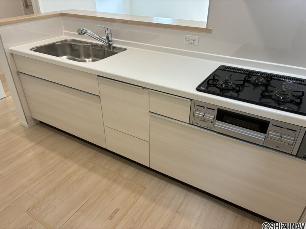 沼津市高尾台第６　全４棟　２号棟　駐車場2～3台可　２SLDK＋畳コーナーの画像