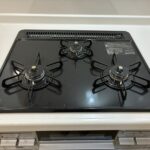 ３口のガスコンロです。