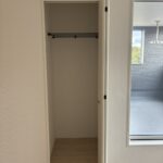 南側7.2帖寝室の収納の１つです。