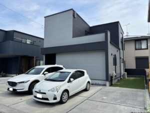富士市宮島　2023年築の注文住宅　室内状態良好の物件画像
