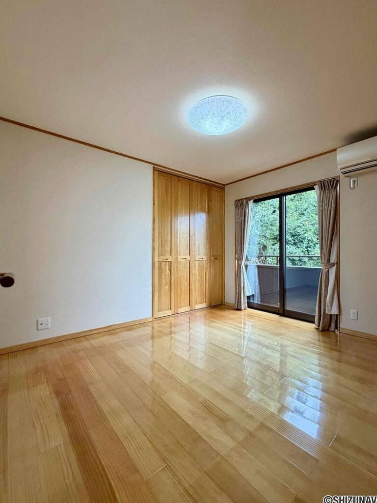 伊豆の国市長岡　中古戸建　6LDKの画像