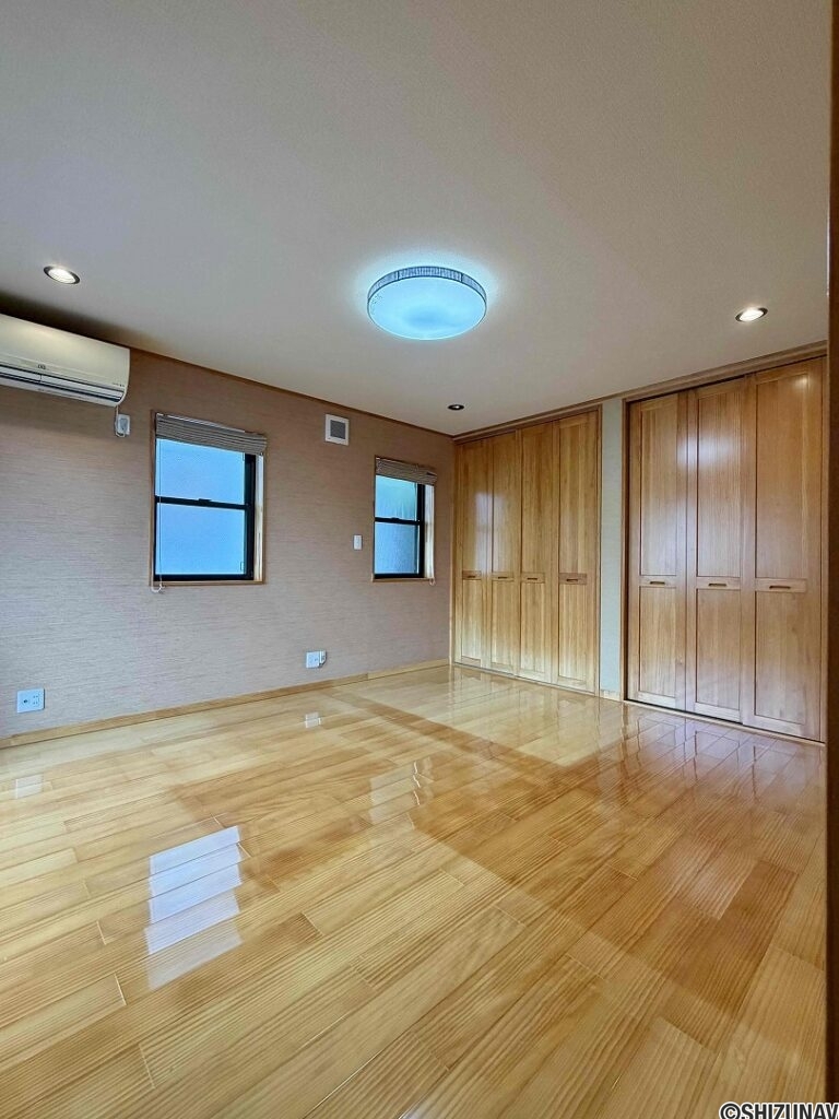 伊豆の国市長岡　中古戸建　6LDKの画像