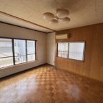 約8帖ほどの広さがございます。