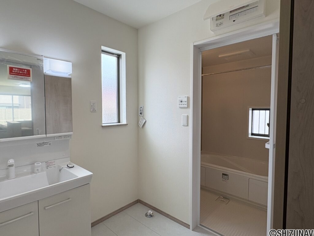 【長期優良住宅】ハートフルタウン　清水町長沢618番　全2棟　A号棟　4LDK　駐車場3台可の画像